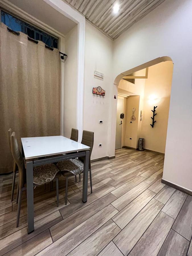 Traversa Toledo, Intero Appartamento Al Plebiscito Неаполь Экстерьер фото